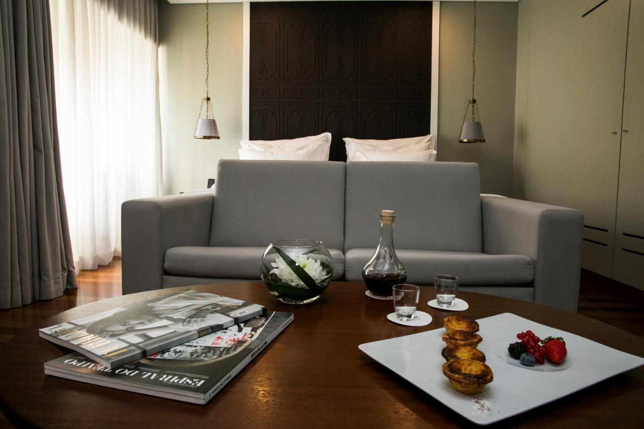 Deluxe Room with King Size Bed